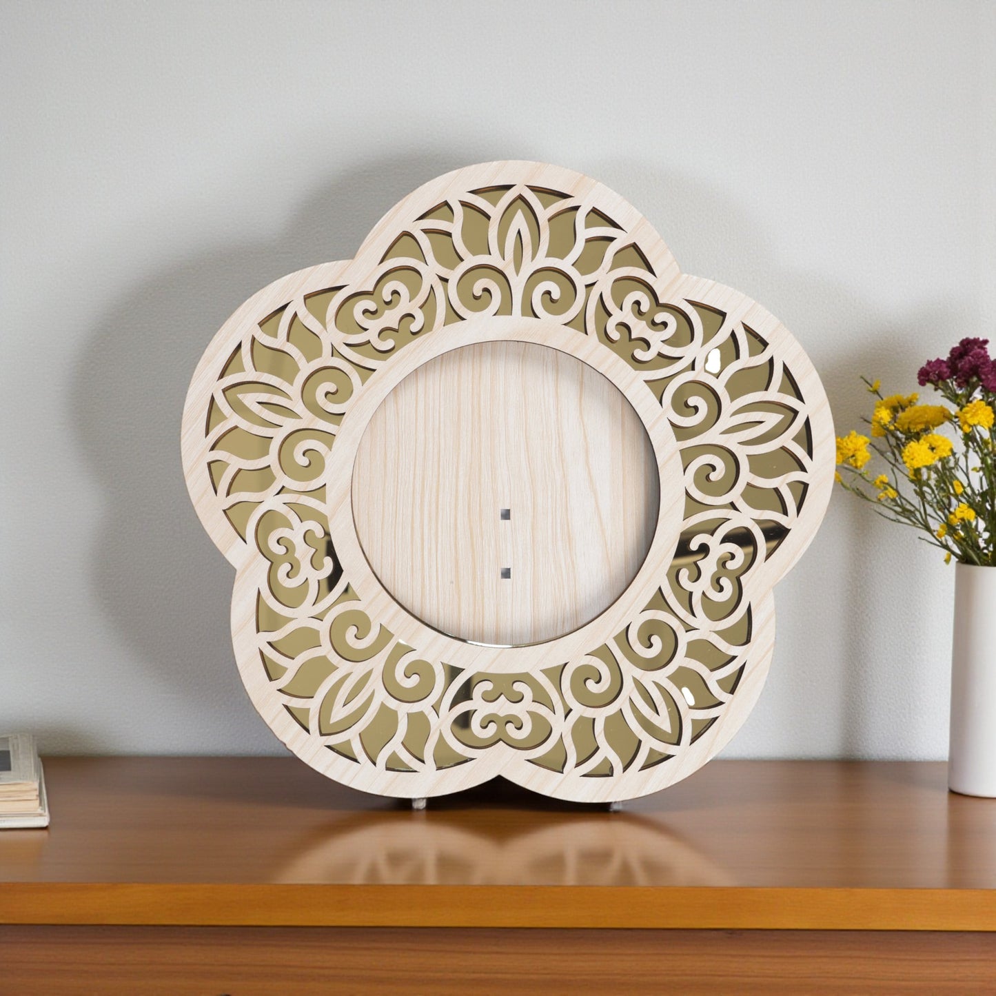 Izels Flower Shape Photo Frame - Wooden
