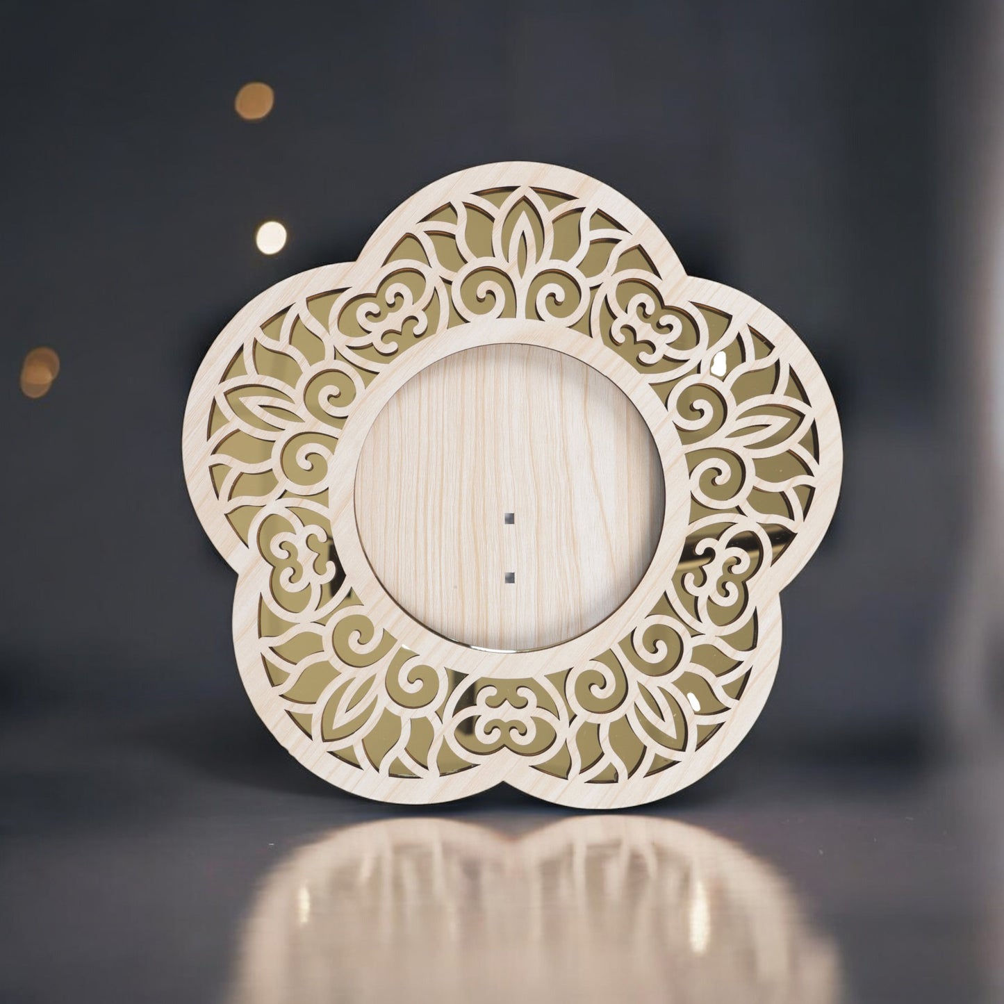 Izels Flower Shape Photo Frame - Wooden