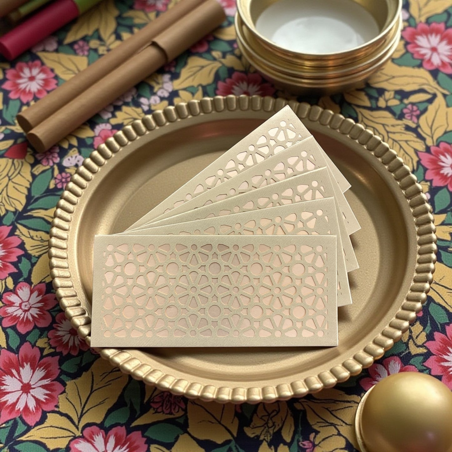 Shagun Lifafa - Green & Golden Geometric design (10 Pcs)