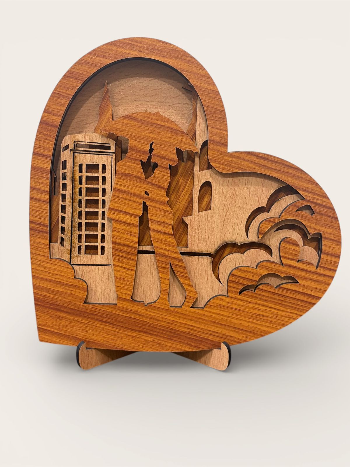 Wooden Heart Silhouette Table Décor - 4
